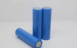 強光手電筒18650鋰離子電池有哪些優(yōu)勢？