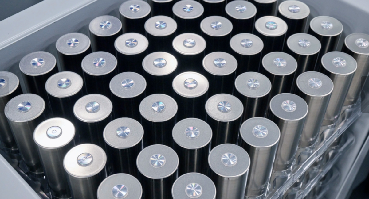 寶馬新一代電動(dòng)汽車，大圓柱電池成主角